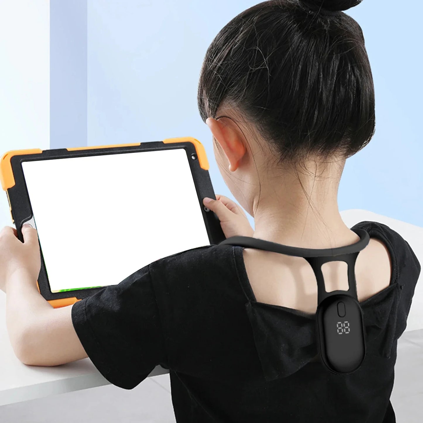 Smart Posture Corrector with Gentle Vibration Reminder – Adjustable Fit